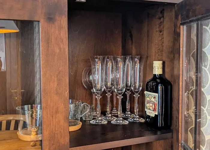 Spacious 60 Sqm Old Town With Free Parking ヴィリニュス